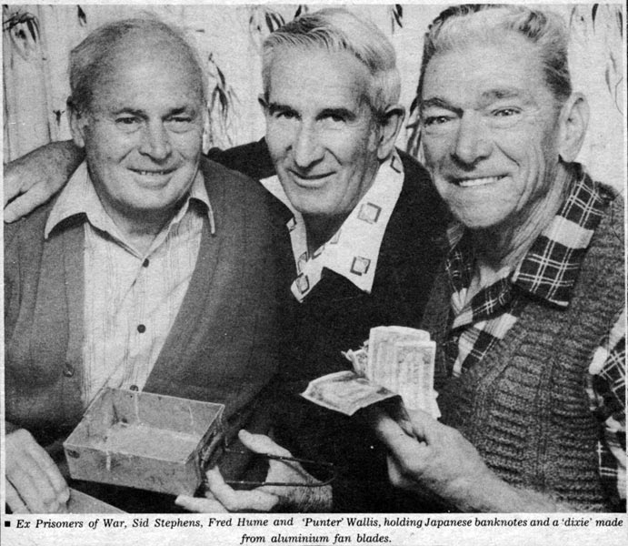 Ex Prisoners of War
Ex Prisoners of War, Sid Stephens, Fred Hume and 'Punter' Wallis, holding Japanese banknotes and a 'dixie' made from aluminium fan blades.

Left to right:
1) NX4199 - STEPHENS, Sidney Francis Arthur (Sid), Pte. - HQ Company, Transport Platoon
2) NX69100 - HUME, Frederick George (Fred), Pte. - BHQ, RAP
3) NX47871 - WALLIS, Edmund Winston (Punter), Pte. - C Company, 15 Platoon
Keywords: 20131126a