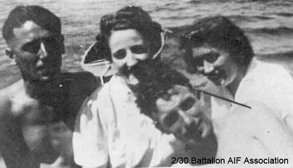 On final leave in Sydney
On final leave with friends on Sydney Harbour.

Left to right:
1) NX33631 - BEALE, Edward Ernest (Ted), Lt. - C Company, O/C 13 Platoon 
2) Unknown
3) NX30914 - BROWN, Gordon Victor (Doover), Lt. - A Company, O/C 7 Platoon 
4) Unknown
