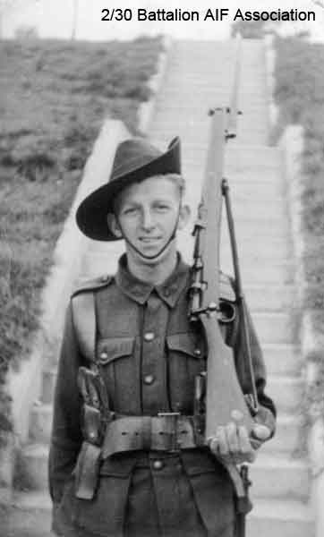 NX27550 - WILSON, David Royce (Doc), A/Cpl. - A Company, 9 Platoon
"Dave at Queen's Park. When David was one hour a Soldier. He thought he was General Blamey 1940. But he doesn't think so now 1943. Never mind he is Ned Kelly. One of the Bravest."

Queen's Park Randwick June, 1940 (18 years old)
Keywords: 070318
