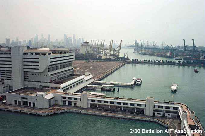 Keppel Harbour, Singapore
Overlooking Keppel Harbour and the Singapore docks, taken in 2003.
Keywords: 061226